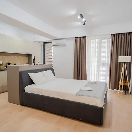 Boulevard Iuliu Maniu Hideaway: Politehnica Studio Apartment *