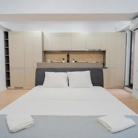 Apartment Boulevard Iuliu Maniu Hideaway: Politehnica Studio Bucharest