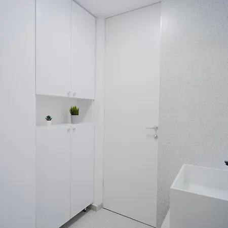 Boulevard Iuliu Maniu Hideaway: Politehnica Studio Apartment