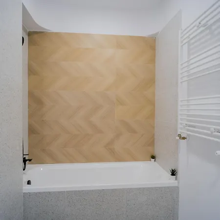 Apartment Boulevard Iuliu Maniu Hideaway: Politehnica Studio Bucharest